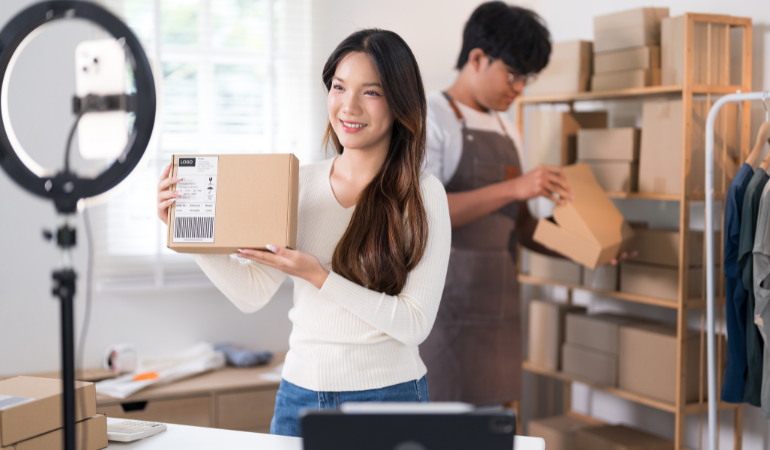 ban-hoa-tet-online-2026-3